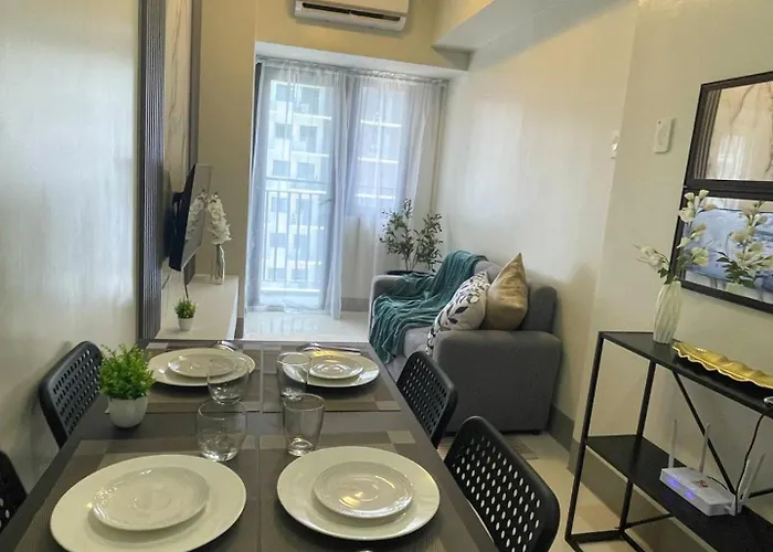 Mall Of Shore 3 Residences Spacious 1br Apartment